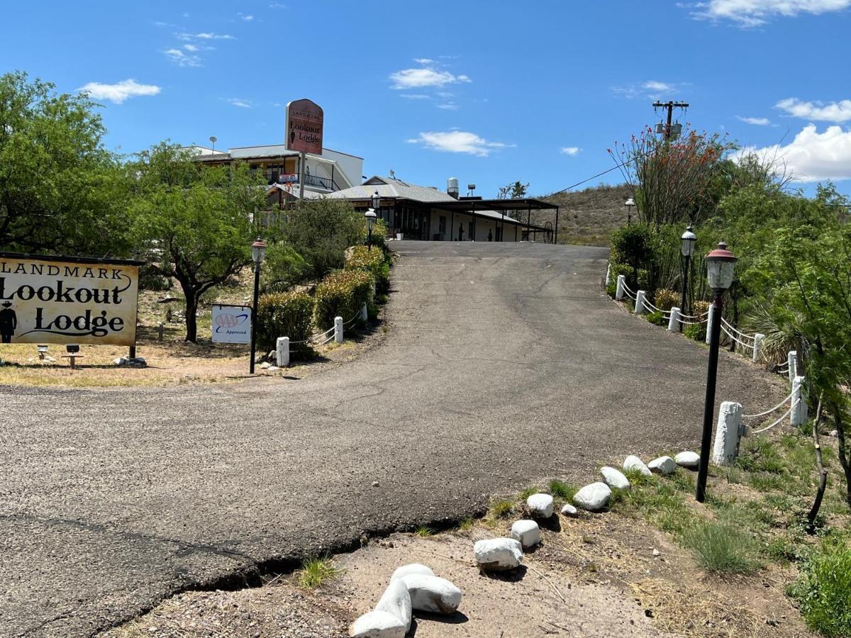 Landmark Lookout Lodge Tombstone Exterior photo